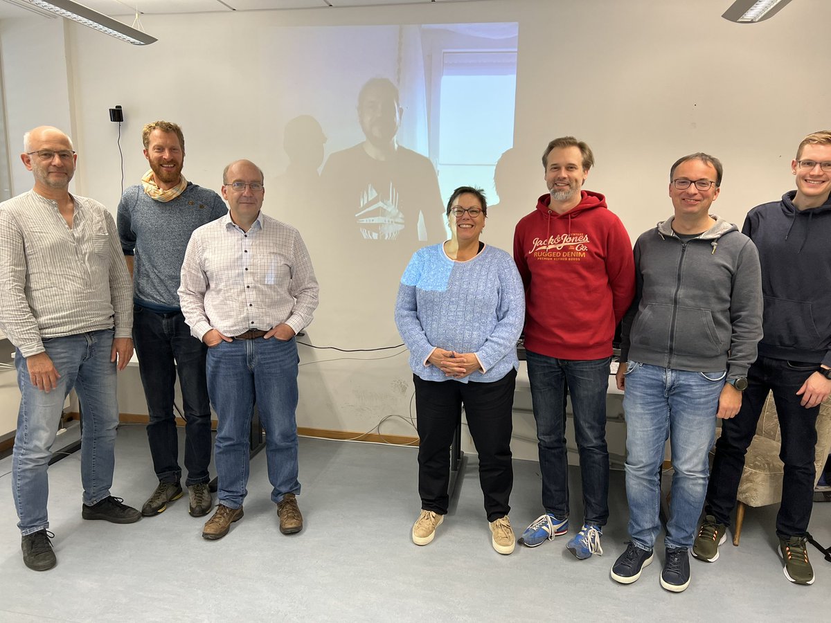 HciTrier's tweet photo. Last week, we had a great workshop on future developments and research around tools like #NESTDesktop, @PyElephant, #NESTML and @NestSimulator in our lab! Really enjoyed meeting with friends from @fz_juelich and @UniFreiburg! Thanks for coming! https://t.co/e7IwDe4YZ3