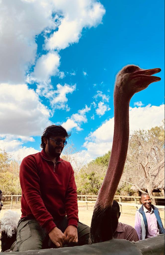 Ostrich Ride… ಬಾನದಾರಿಯಲಿ ....#fun #Nairobi