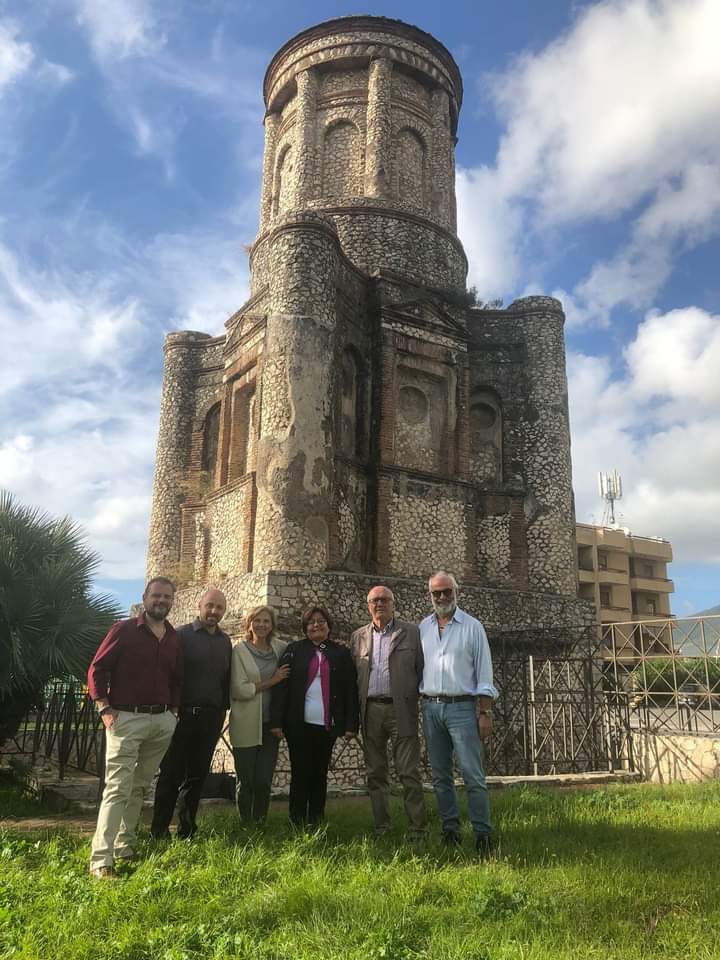 Appia Day 2022

#AppiaDay2022
Bilancio positivo per #Appiaday2022, evento nazionale giunto alla settima edizione che coinvolge ogni anno oltre 150mila persone alla scoperta dei monumenti e della storia del  “più grande museo a cielo all’aperto” del nostro Paese.👇👇