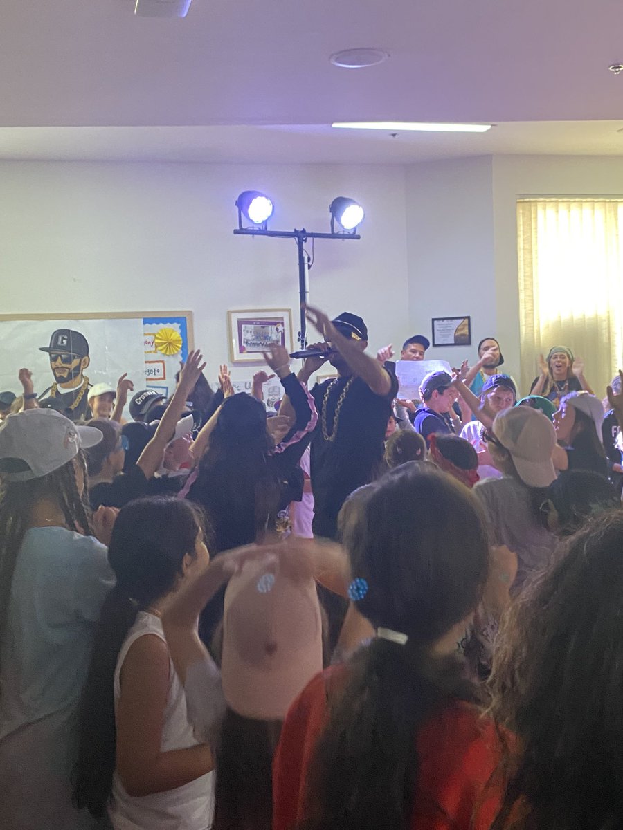 Danielle Barratt-Duffy tweet media