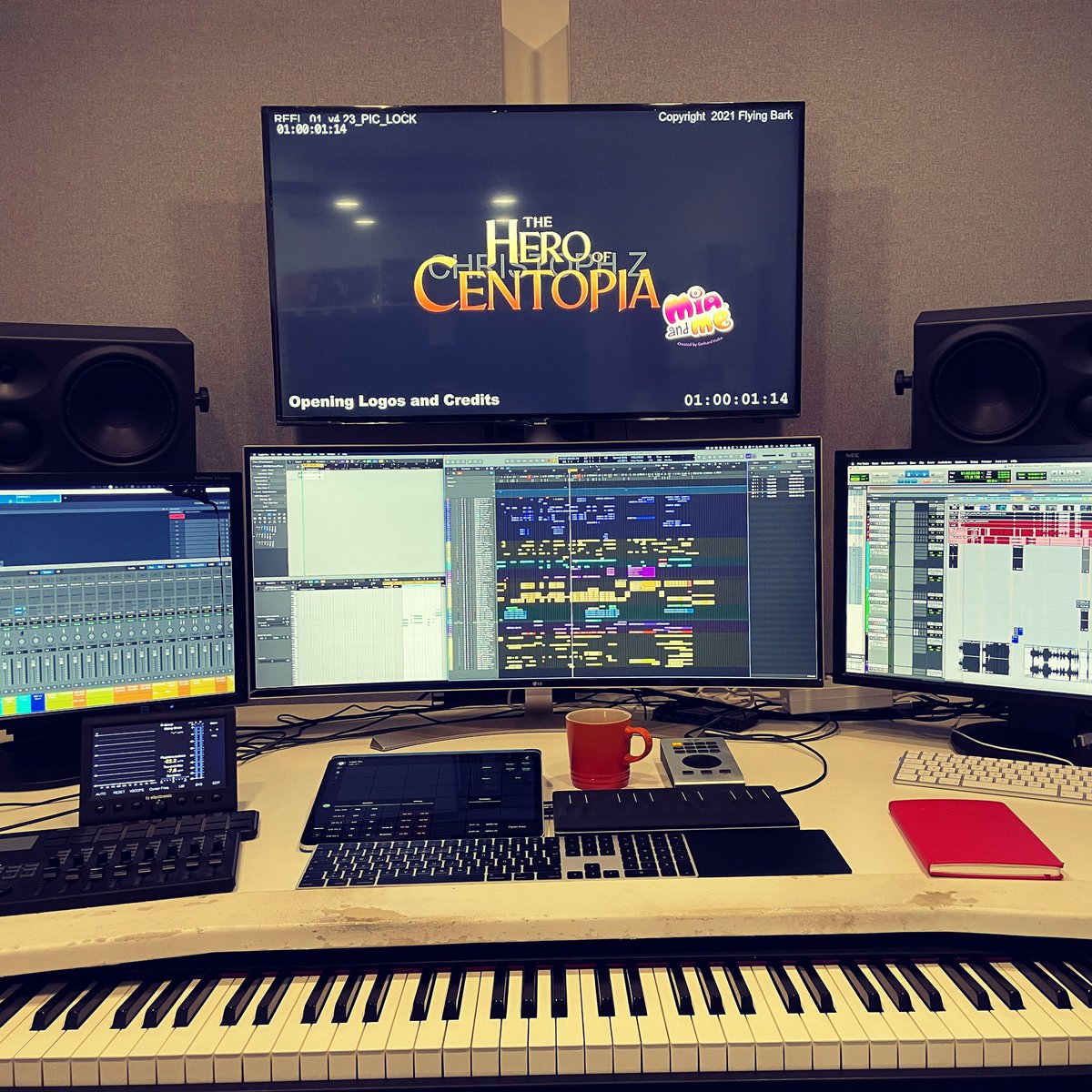 ZirnScore's tweet photo. „The Hero of Centopia“ is available via VOD in the #USA and #Canada
Therefore the soundtrack is now available there, too. Enjoy!
https://t.co/kQOhgqIEHc
#composerlife #filmcomposer #soundtrack #animation #centopia #logicprox https://t.co/Qp6lBvDpON
