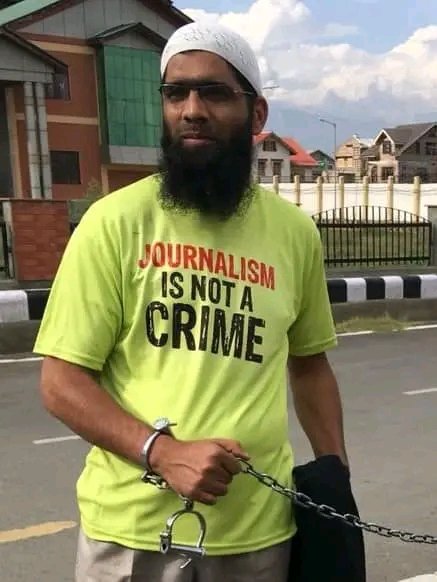 ajibola_bright's tweet photo. Who Will Save The World?
@mscully94
@HEBobiwine
@AlinejadMasih
#SaveIranians
#FreePalestinians
#SaveIndia
#KashmirBleeds https://t.co/Lt9cUbLhMk