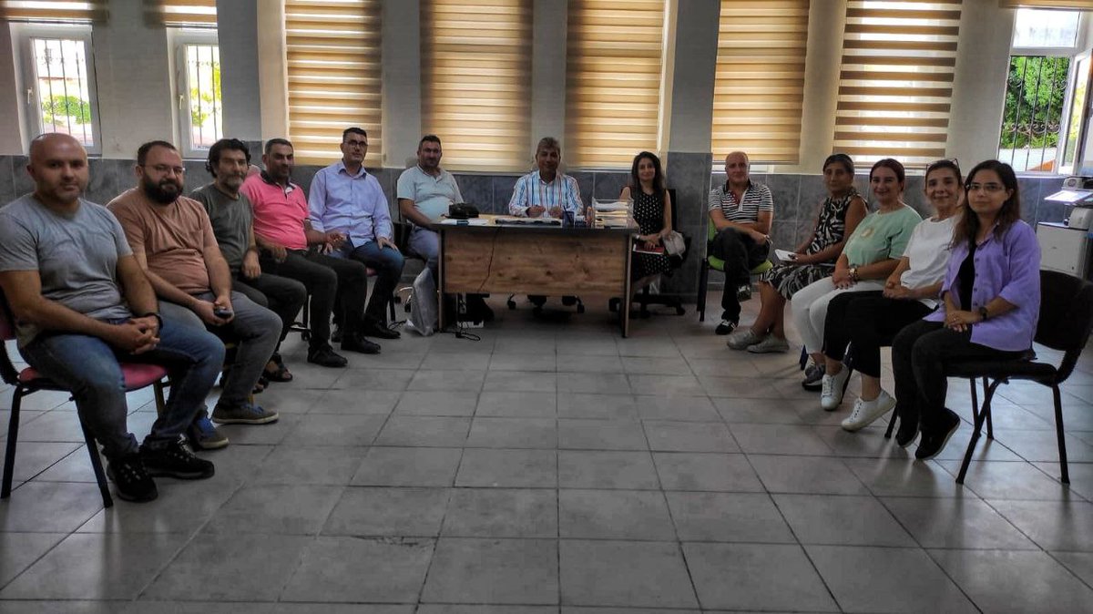 📌İl Milli Eğitim Müdürlüğü Şube Müdürümüz Sayın Bayram DUMAN, İlçe Milli Eğitim Müdürlüğü Şube Müdürümüz Osman AYYÜREK, Özel Eğitim ve Rehberlik Hizmetleri Genel Müdürlüğü'nden Psikolojik Danışman Emine ATLAY kurumumuzu ziyaret etti.
<a href="/AdemKoca46/">Adem Koca</a> <a href="/byrmdmn21/">Bayram Duman</a> <a href="/MersinMEM/">Mersin İl Millî Eğitim Müdürlüğü</a> <a href="/MezitliMEM/">Mezitli MEM 🇹🇷</a>