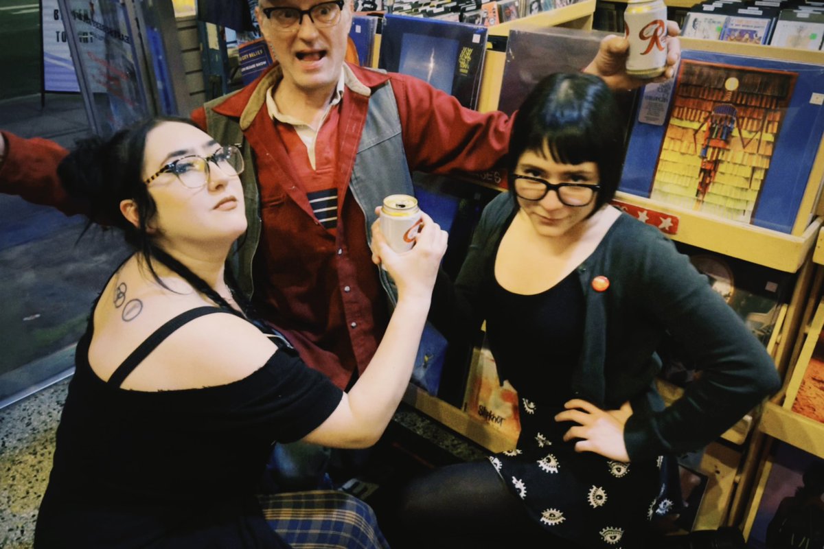 Maria (@papercut_s) on Twitter photo Hi, we are the #mattlukin fan club.
<a href="/_Mudhoney/">Mudhoney</a> <a href="/melvinsdotcom/">melvins.com</a> Hi, we are the #mattlukin fan club.
<a href="/_Mudhoney/">Mudhoney</a> <a href="/melvinsdotcom/">melvins.com</a>