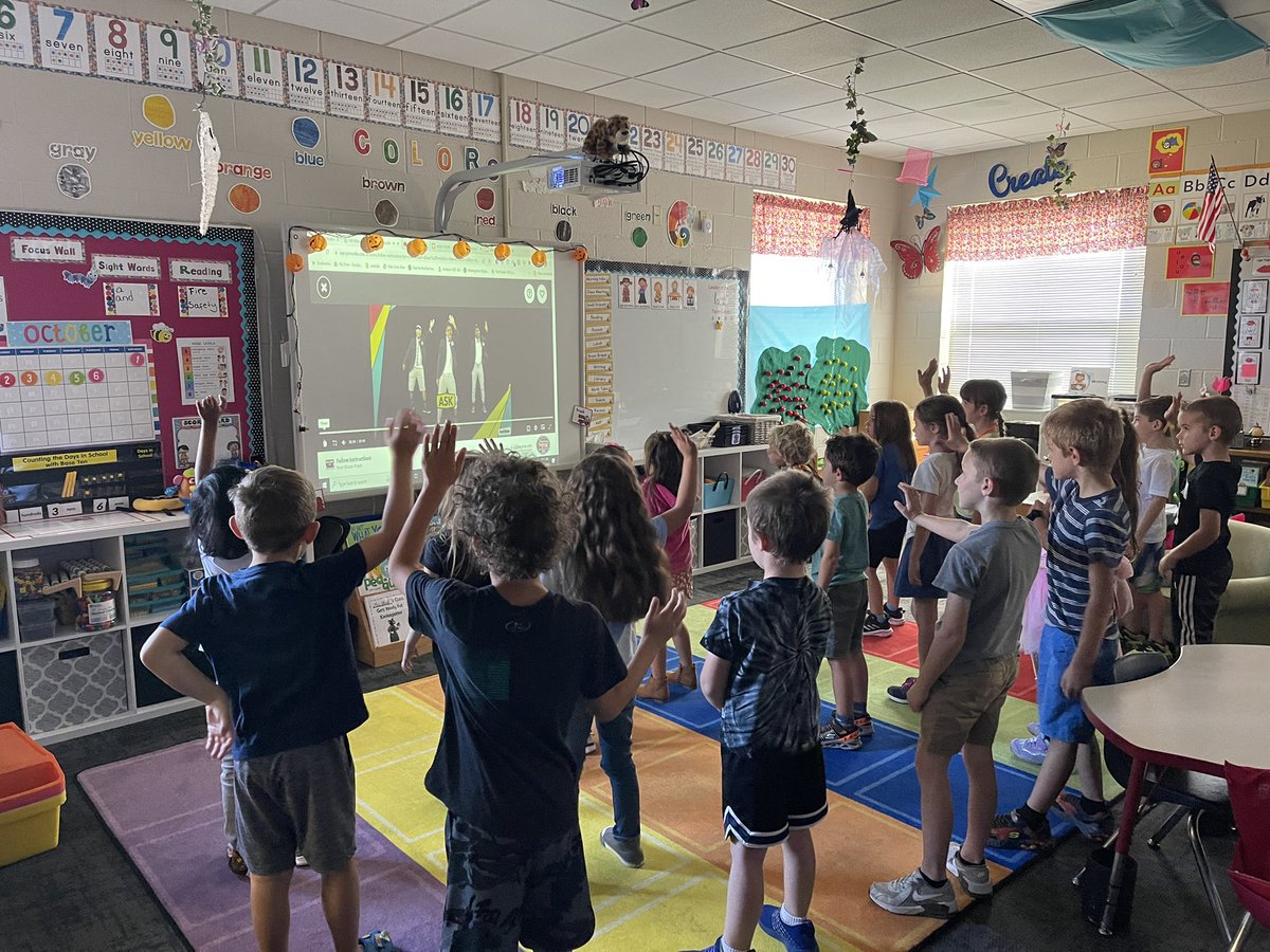 Traci Wood tweet media