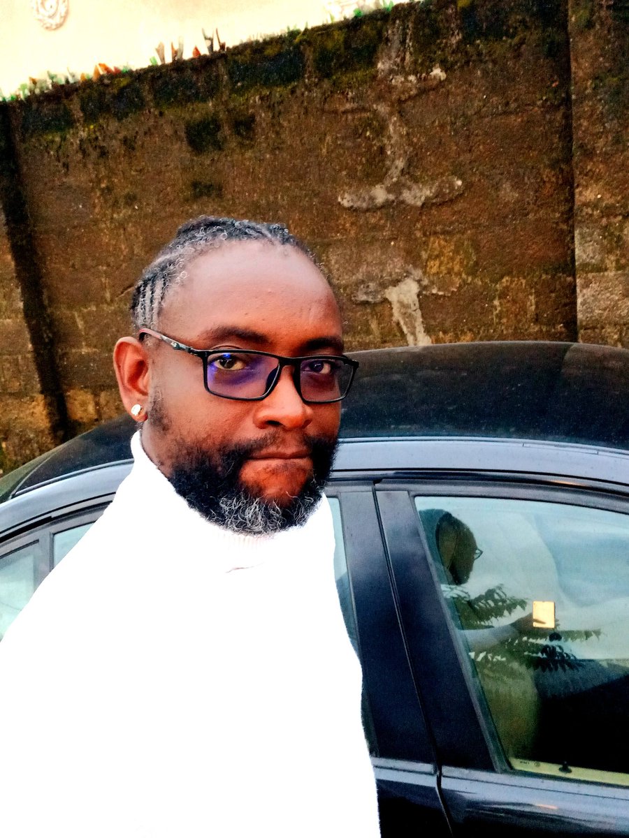 OfficialMaharaj's tweet photo. #Septemberdump E no get as e be. I be fine man. No cap!
#phboy #kalabari #calabar https://t.co/K22QqdgSci