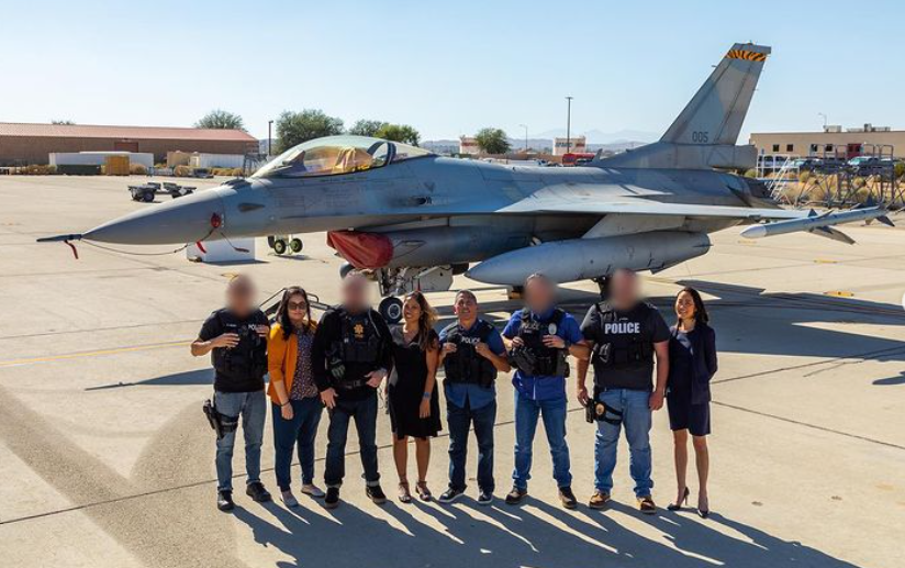 OCDAToddSpitzer's tweet photo. @AnaheimPD @SantaAnaPD @IrvinePolice @CHP_HQ @OCDAToddSpitzer #HumanTrafficking #ochttf #lawenforcement #Training #airforce #collaboration #humantraffickingawareness #victimservices #enditmovement❌
@OCHTTF https://t.co/VQVmUNkM2t