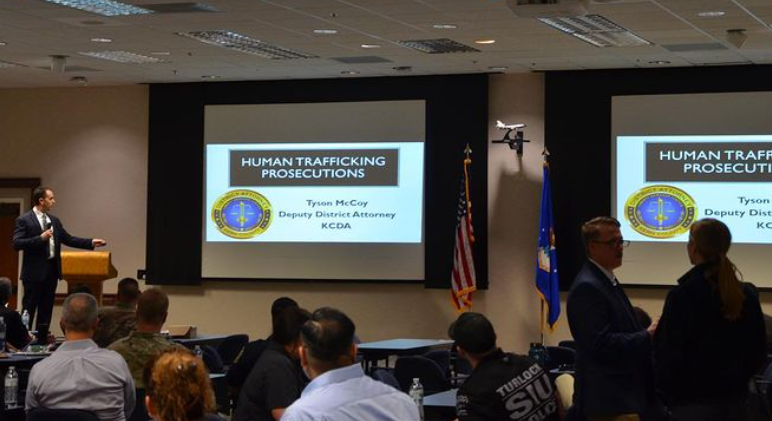 OCDAToddSpitzer's tweet photo. @AnaheimPD @SantaAnaPD @IrvinePolice @CHP_HQ @OCDAToddSpitzer #HumanTrafficking #ochttf #lawenforcement #Training #airforce #collaboration #humantraffickingawareness #victimservices #enditmovement❌
@OCHTTF https://t.co/VQVmUNkM2t