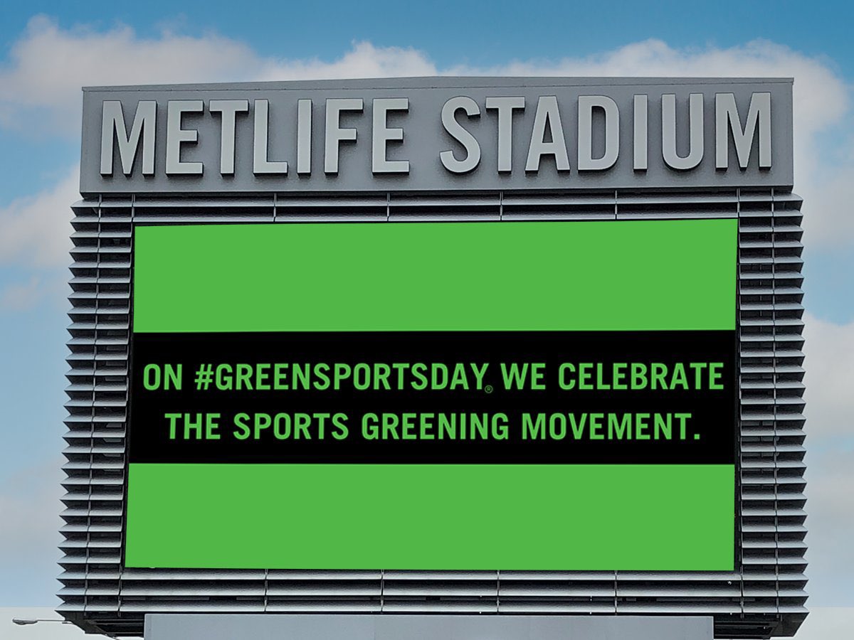 MetLife Stadium is committed to being an environmental leader– that's why we work with WM (<a href="/WasteManagement/">WM</a>) to measure our impacts and implement sustainability initiatives with the goal of achieving net zero emissions by 2040. #GreenSportsDay