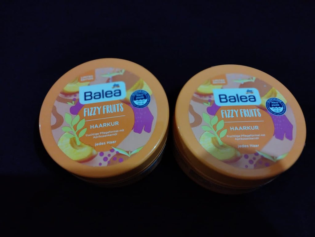 Collection_sdn's tweet photo. Hair treatment from BALEA🤩 withFIZZY FRUITS 🤩4000sdg https://t.co/vT2o7kGy5G