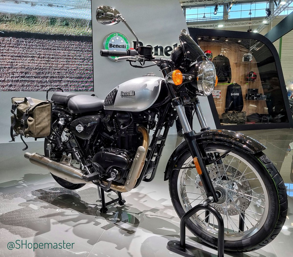 SHopemaster's tweet photo. A few more #Intermot impressions https://t.co/NU4XCiBclP