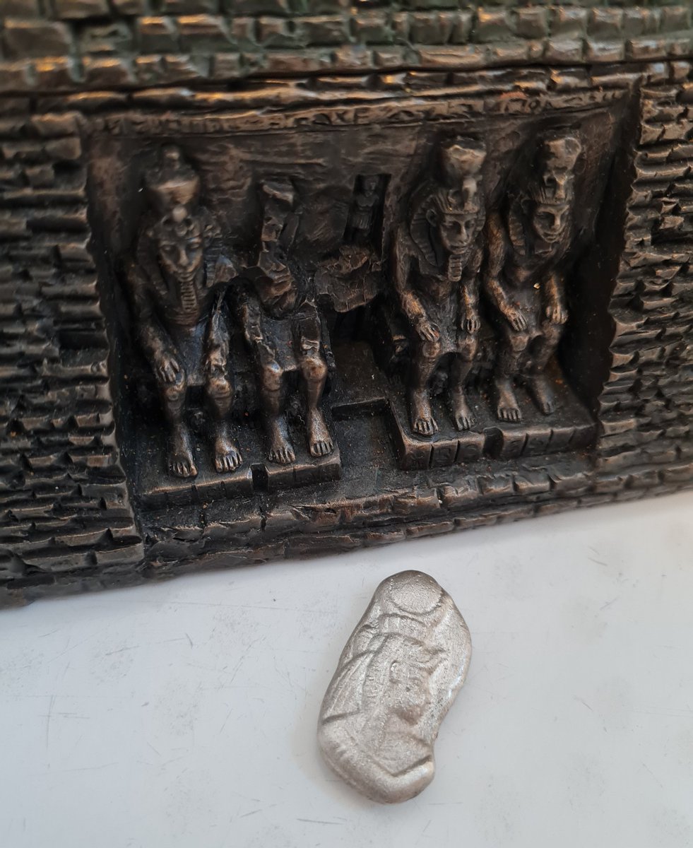 PyrametBullion's tweet photo. Hi #algofam can i get a follow
Launching soon on #Algorand Gold & Silver Ancient Egyptian Inspired #NFTs ( Real World Collectables ) Created by #PyraMet aka Pyramid Metals
#ISIS #ancientEgypt #algorand #egyptianartefacts #AlgorandNFTs $algo #AlgorandHasNFTs #NFTs https://t.co/bmiumpoqKm