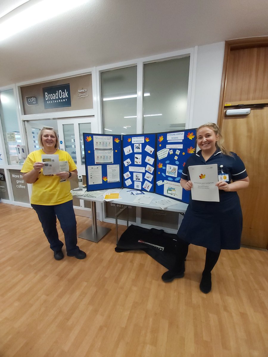 julietaylorst's tweet photo. The theme of the day today for our @NCAlliance_NHS patient safety week was hydration and falls prevention @BuryCO_NHS @jacqui_burrow @DrVickiHowarth @VickT75 @jstott66 @davidwthorpe1 https://t.co/yLLRMGFmJm