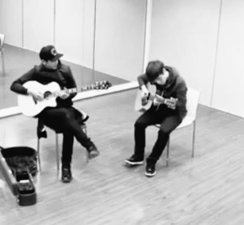 i_biteksoothigh's tweet photo. #Chanlay : give us that self composed album juseyo :') ..... Or the showtime ost pt2😭 https://t.co/30ksGFQZ5p