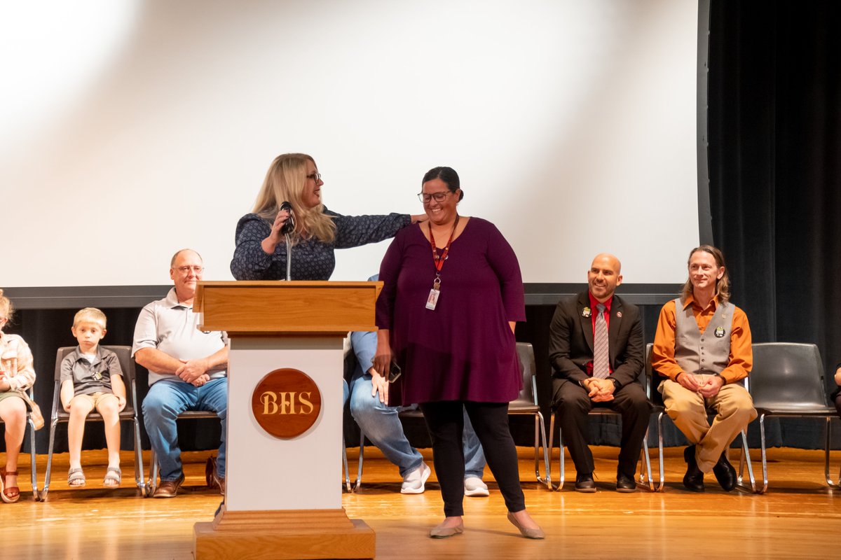 Congratulations to our 2023 Indiana Teacher of the Year, Tara Cocanower! 🎉 Mrs. Cocanower represents @BHMSDnews and our state so well as she continues to make a difference in the lives of each of her students, her 'world changers.' 👩‍🎓🌎👨‍🎓