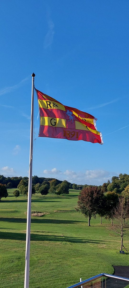 Seags06's tweet photo. Fantastic day spent at Rochester & Cobham Golf Course for the Whitbread League Finals Day. β³οΈ Always very proud and an honour to represent @URVGC and winning is the cherry on top. Congratulations to the whole team, a nice way to finish the season. #URVGC #winners β³οΈπββοΈπ https://t.co/HkxhFXJVHm