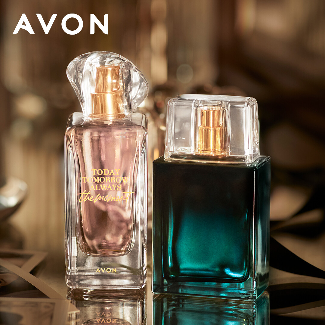 valadafakuade's tweet photo. Today Tomorrow Always 'The Moment' for His and Hers 🎄

👩Delicate neroli flowers &amp; unforgettable amber
👨Captivating lavender &amp; cedar-wood

They'll be the ultimate power couple.

https://t.co/yy5MBaFsyz

#Perfume #Fragrance #Avon #Memories https://t.co/nMugH5bU1o