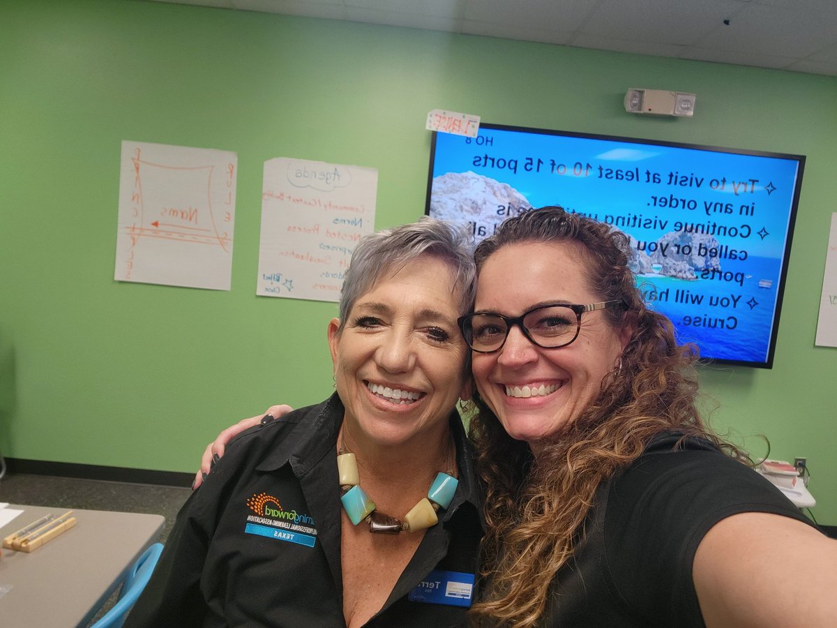Literacy4lifeRN's tweet photo. Having a blast in with @GISD_PD instructional folks!  @LearnTexas #Tips1 #ProfessionalLearning https://t.co/WposwYsxl3