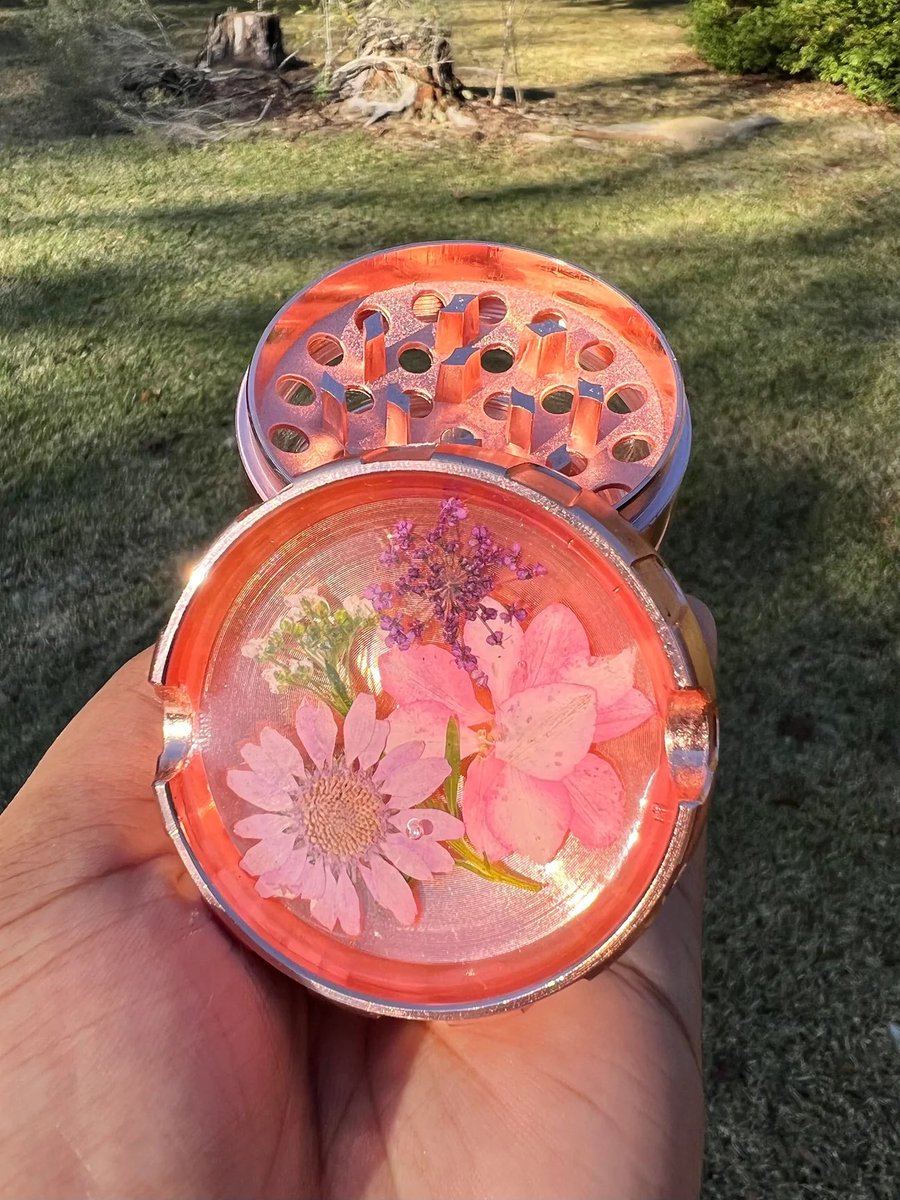 I just made a duplicate of this lovely piece 💕☀️