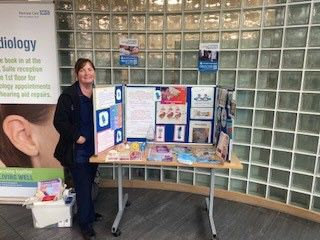 julietaylorst's tweet photo. Our children's community nursing team and school nurses @BuryCO_NHS @NCAlliance_NHS have been out this week in Asda, Radcliffe PCC and Jungle Mayhem Play Centre answering questions about asthma and helping with inhaler technique @davidwthorpe1 @jacqui_burrow @jstott66 @VickT75 https://t.co/tuvCn6PnZf