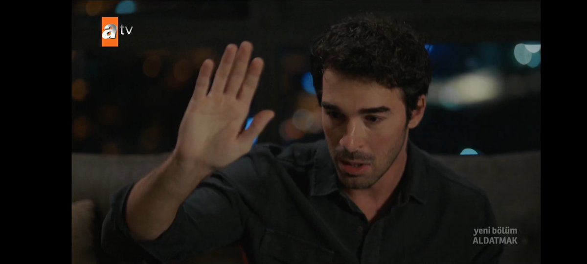 Ozan saflığını çevirip nasıl da haklı duruma çevirdi ama olayı.
Yusuf Çim mükemmel oynadı sahneyi, emeğine sağlık. #Aldatmak
