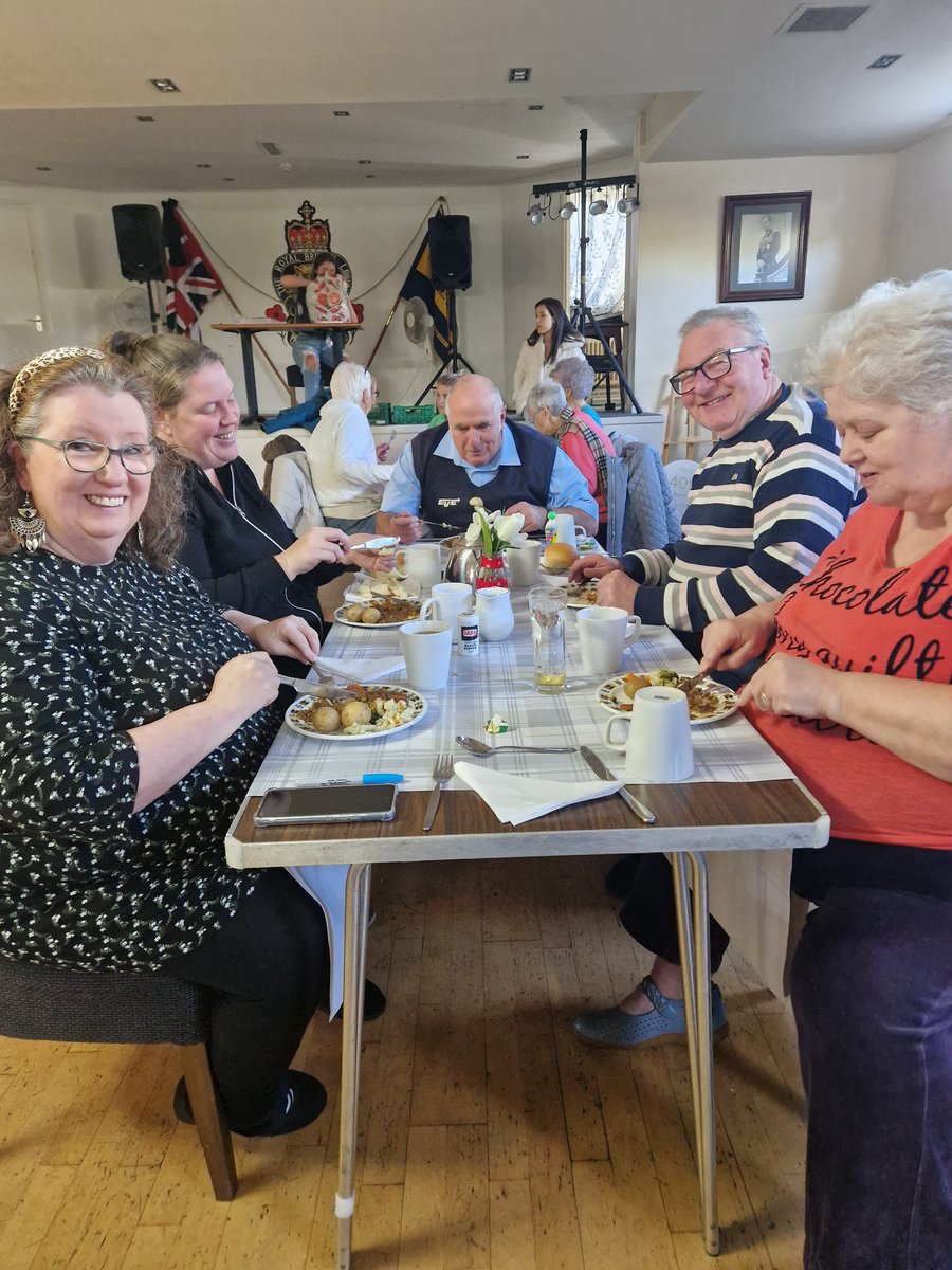 DebbieReynold2's tweet photo. Hope everyone enjoyed Potato and leek soup, mince and tatties on this windy day. 

See you all next week
@PennypitTrust @fundamentalruth @EastLothianAP https://t.co/vs4zqkp56z