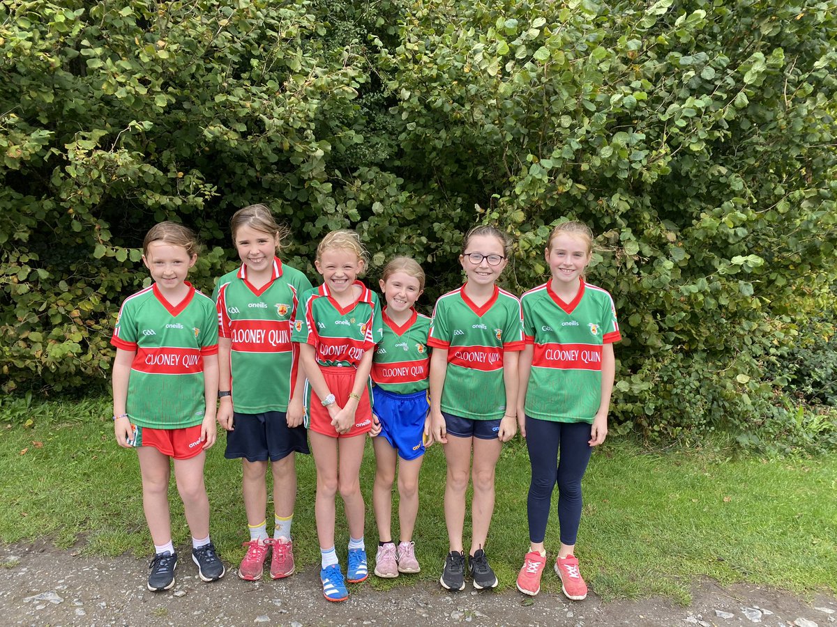 Ms_Power1's tweet photo. @ns_quin Well done to the children who represented Scoil na Mainistreach in todays cross country races. You all made us so proud! 👏👏💚❤️ https://t.co/6DoR3u0lJb