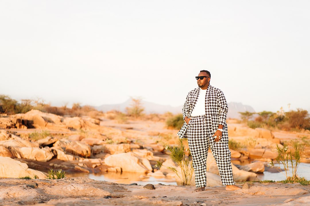 theMagunga's tweet photo. If you know of Afrostreet Kollections then you  how @yvonneodhiambo loves incorporating African fabric into contemporary designs. We did a shoot with some of her work along Ewaso Nyiro river in Samburu courtesy of @SarovaHotelsKen Shaba.

#FashionEscapadeKE #TheSarovaExperience https://t.co/IZ7yJI2jOr