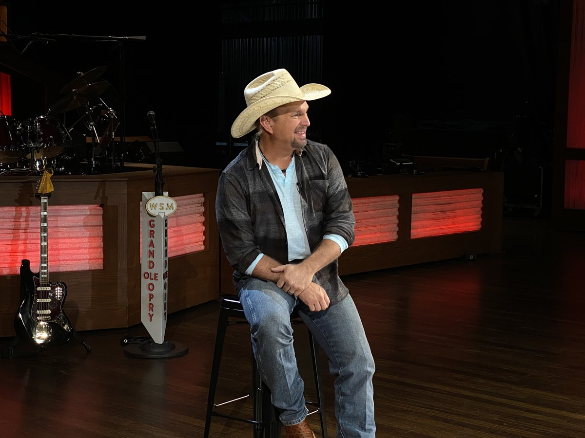 opry's tweet photo. There were smiles and tears all around on @cbsmornings and in the Opry House today! 

On the morning of his 32nd Opry anniversary, @garthbrooks surprised @AshleyMcBryde with an invitation to become the newest member of the Grand Ole Opry! 

Watch it: https://t.co/Vj3RIm6XAG https://t.co/mG2OrMK3rJ