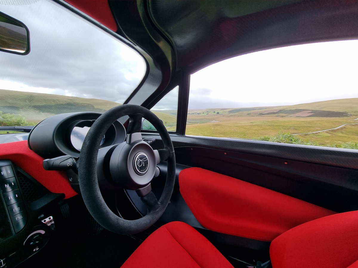 Unlike with batteries, hydrogen cars don't require huge amounts of critical metals such as lithium and cobalt.