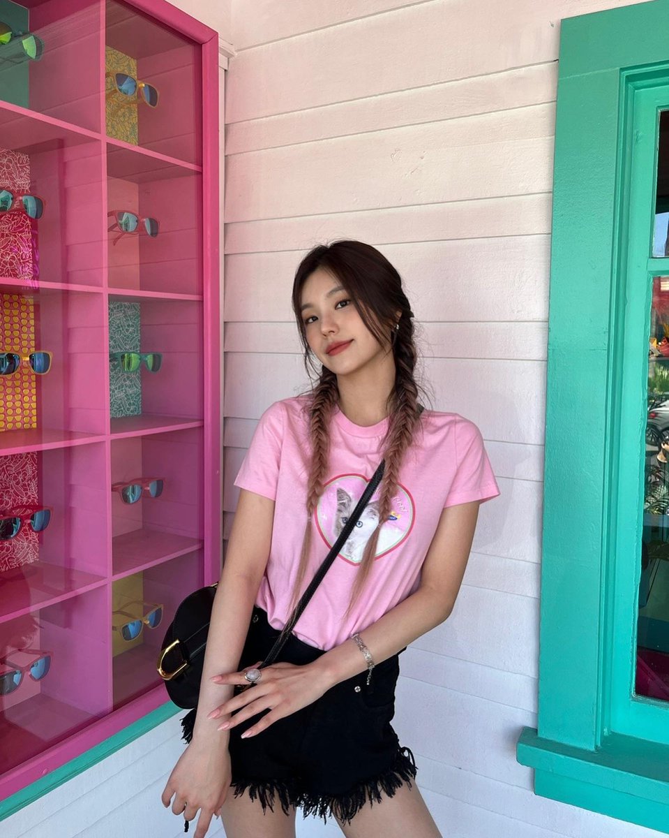 iniyejimu's tweet photo. 💓 Happiness 💓 https://t.co/11k0shdHg2