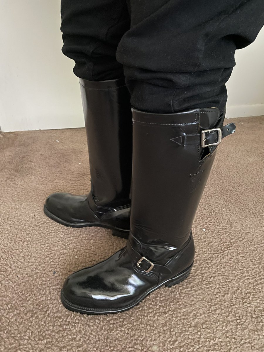 Shikotsu93 tweet media