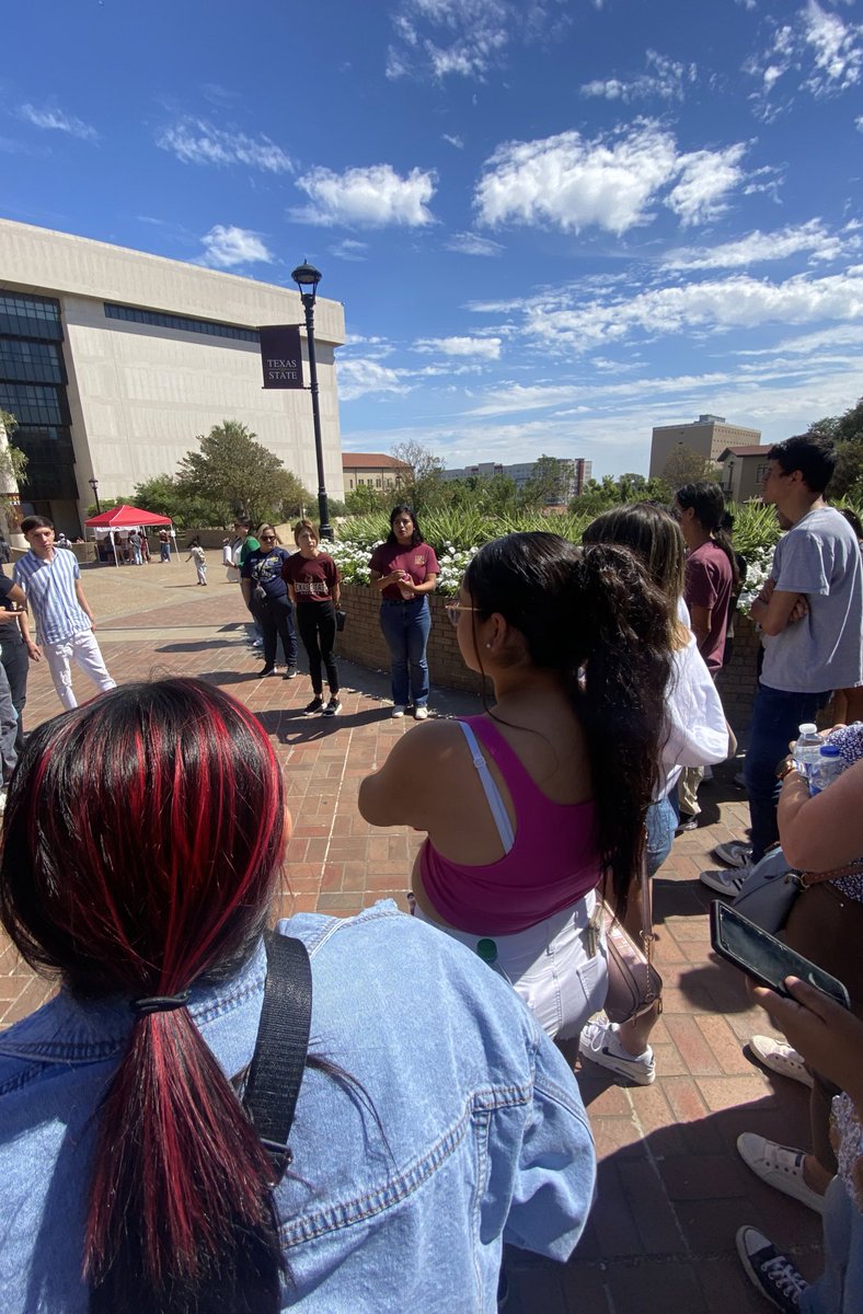 SEHS2023's tweet photo. This was such a great experience, got to see many great options!!👀 Class of 2023 got to visit UTAustin🤘🏽🧡, Texas State🐾😼, UTSA 🤙🏼 and OLLU👐🏼!!Thank you to the tour guides that helped us out! @UTAustin @txst @UTSA @OLLUnivSATX #SEHSthebest #Eaglelife23 https://t.co/c9IB3lUVAC
