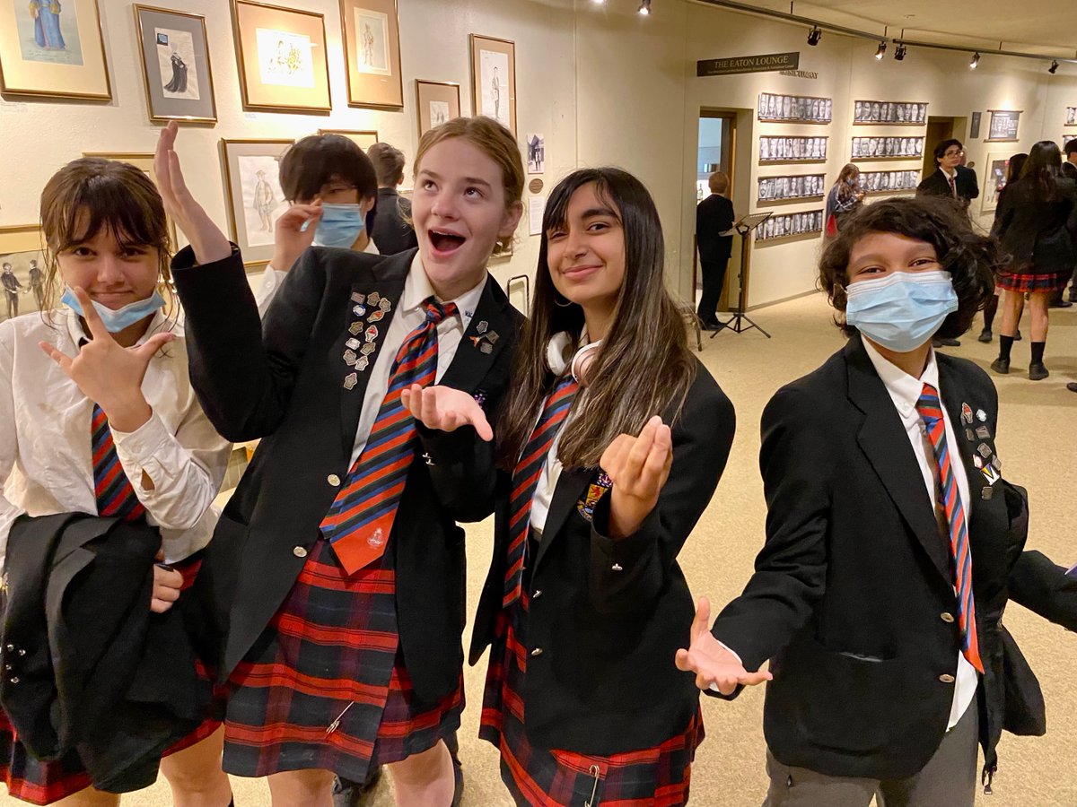 maclachlan_ca's tweet photo. The entire Upper School made the trip to the @stratfest to see Amaka Umeh's outstanding performance in the title role in an updated and relevant presentation of #Hamlet. 

The show's director, @peterpasyk, a @maclachlan_ca alum, gave it a special touch that set it apart. https://t.co/wxZ9JD5txV