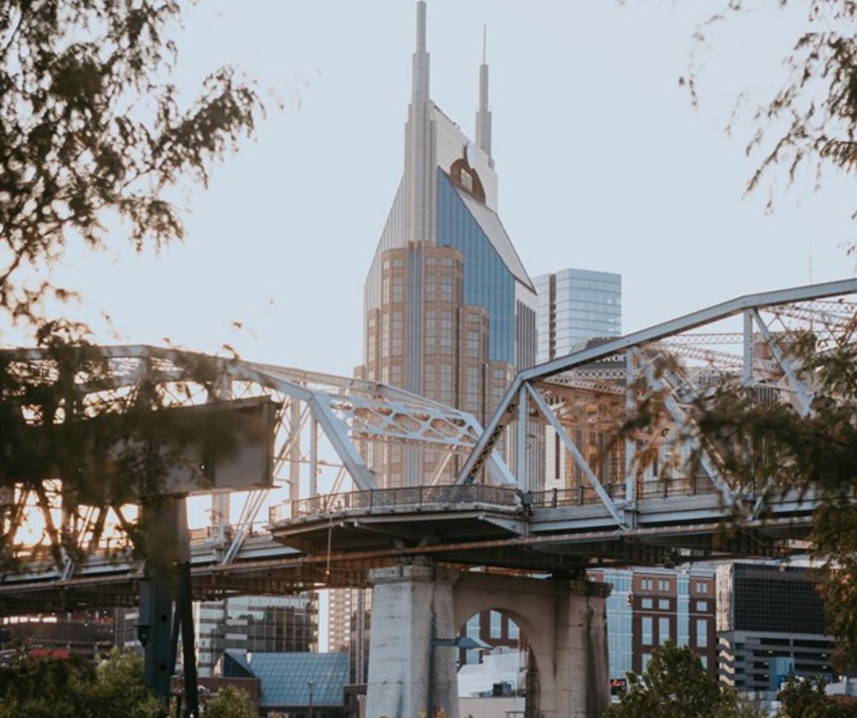 MarkDeutschmann's tweet photo. Looking forward to Greenways For Nashville's 16th Annual Dinner by the Bridge tonight.  One of my favorite events of the year! This signature fundraiser celebrates the success of Nashville’s greenway system and brings community members together to raise a toast for the future. https://t.co/IqCeca1bBu