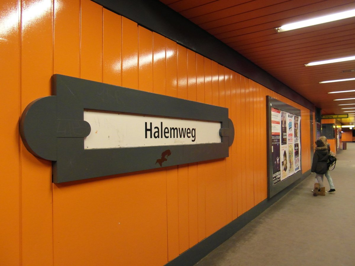 janjaapvanhalem's tweet photo. U-Bahn Bahnhof Berlin Charlottenburg-Nord.

Mijn doel voor 2022-2023. https://t.co/3t4T0OSKH5