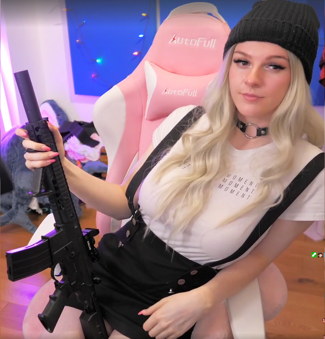 F1NN5TER tweet media