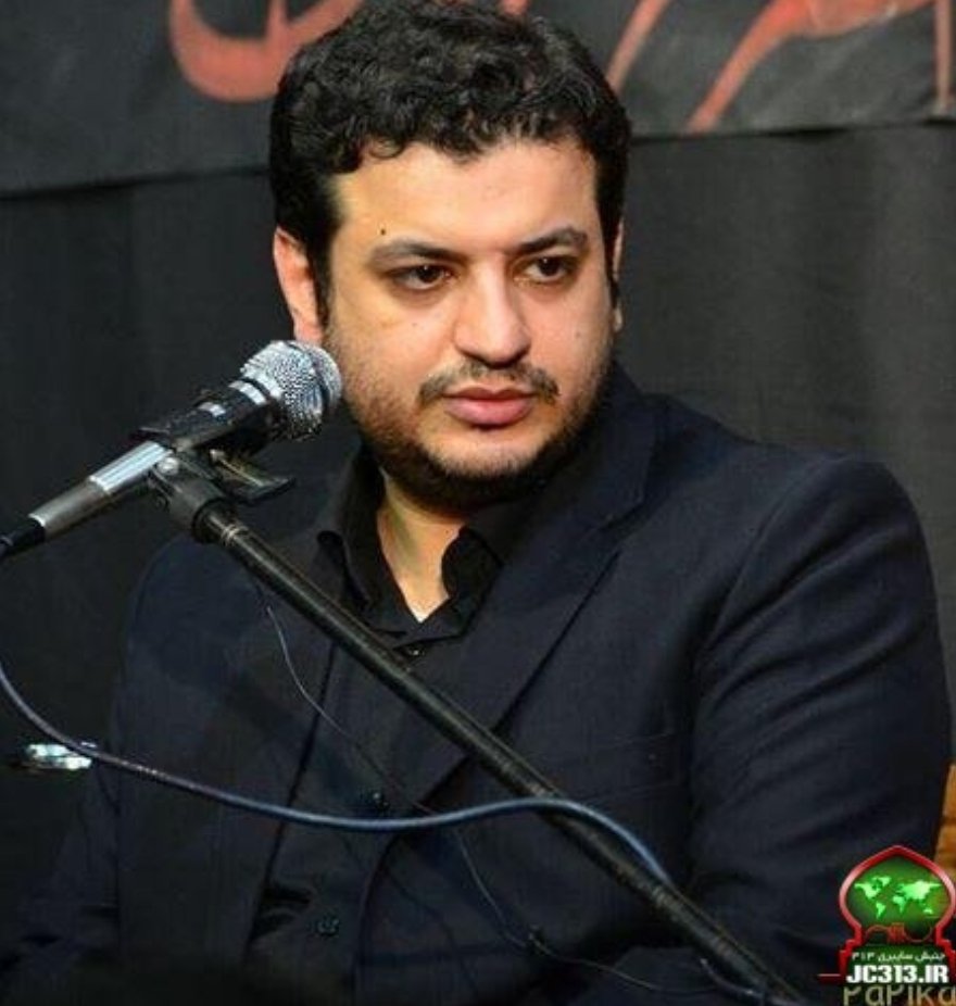 m__hamidian's tweet image. اگر شاگرد استاد #رائفی_پور نبودم شاید الان کف خیابون مشغول روسری آتیش زدن بودم
ایمانم را مدیون ایشون هستم
#پاکسازی_صداوسیما