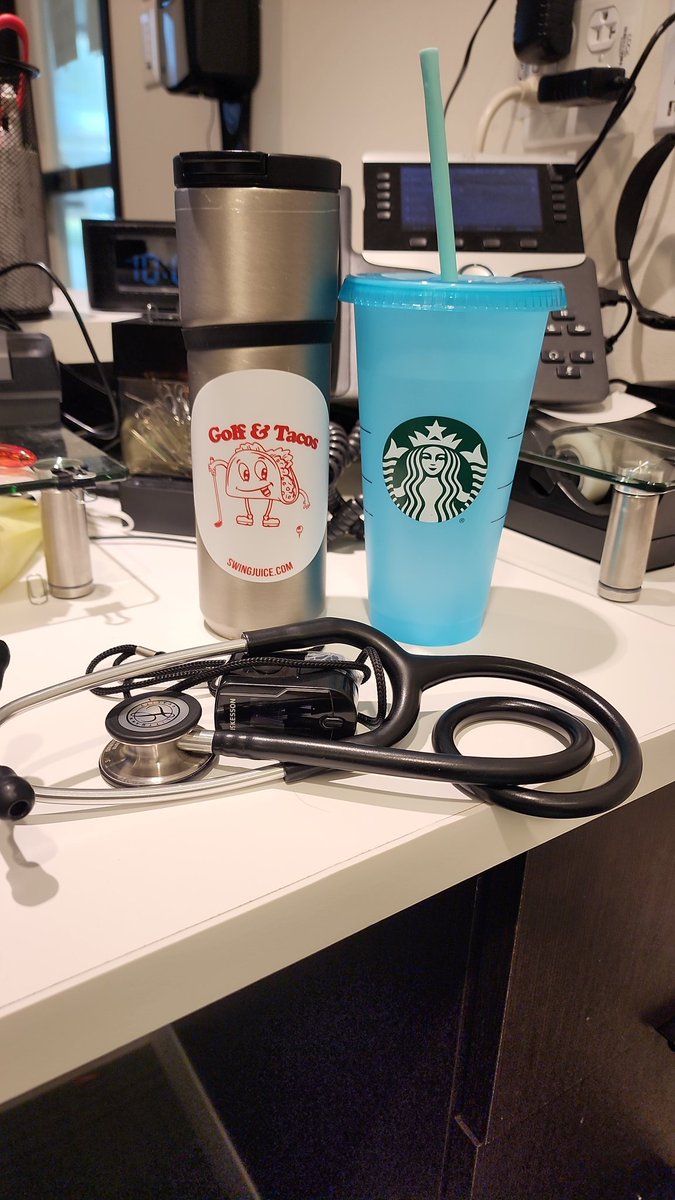 wepapinchos's tweet photo. What a day to golf!! If you are out there today.. lose a few balls in the drink on a par 3 for me. @SwingJuice @Starbucks
#proudveteran #helathcareworker #rigolf #veterangolfer #swingjuice #golfandtacos #starbucks #fluseason
#covidboosters https://t.co/5mngIsCRbi