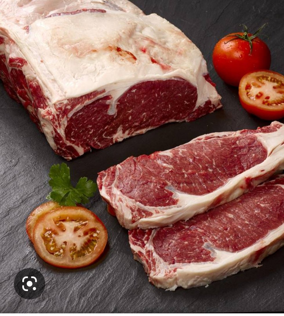 Con todas estas recomendaciones que nos dan...."he pecado", me he tomado un entrecote poco hecho. De esos que tienen tal sabor, que se te caen las lágrimas🤭
Eso sí, con ensalada e higos negros (que no son brevas..) <a href="/jlopezcol/">Jesús López Colmenarejo</a> <a href="/ANICE_ES/">ANICE</a> <a href="/mercecvicario/">Mercedes Cámara</a>