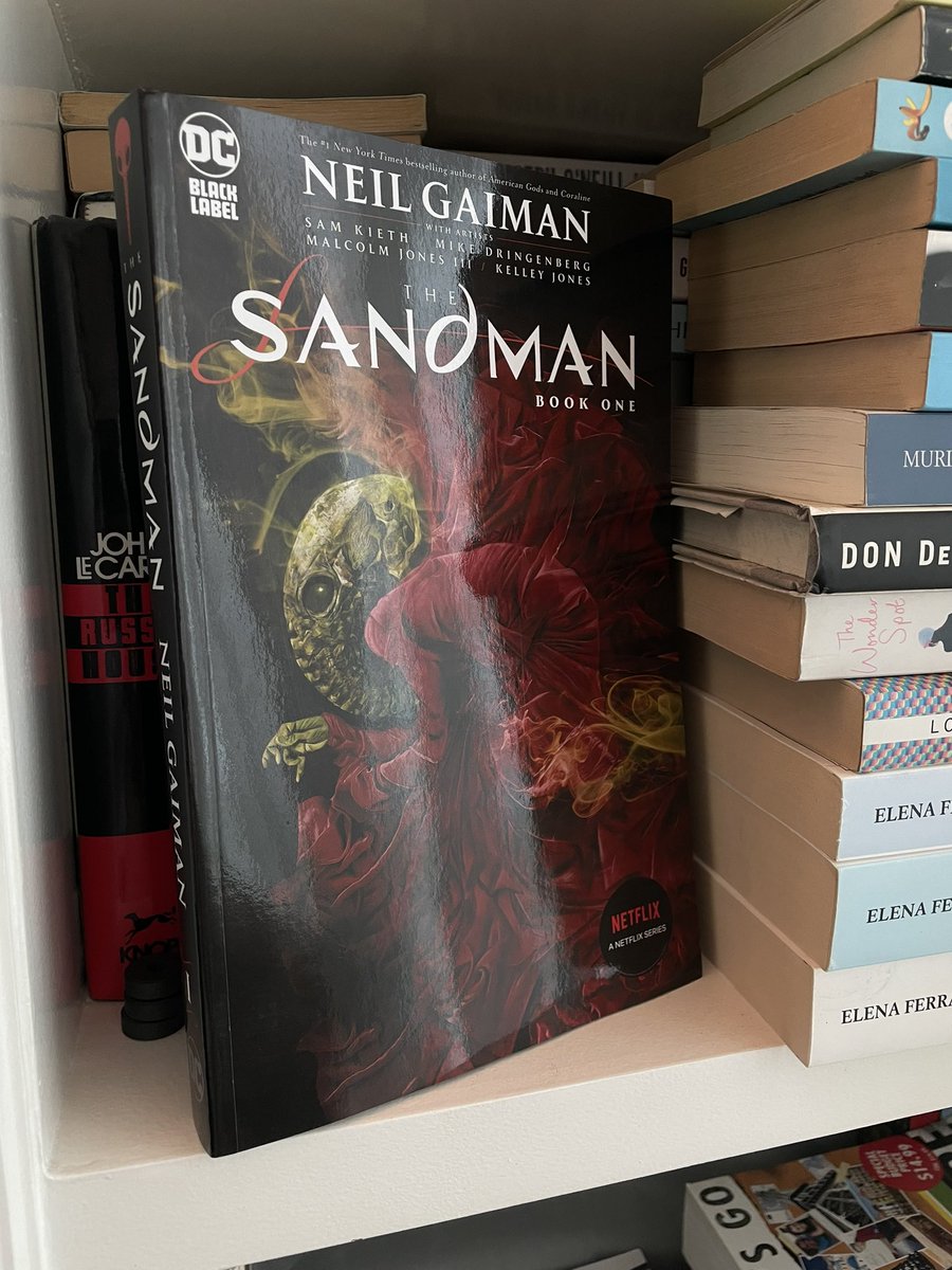 dreamymorpheus's tweet photo. ITS ALWAYS SOLD OUT IN OUR LOCAL BOOKSTORE BUT… FINALLY AFTER WAITING. Can’t wait to finish these masterpieces of @neilhimself https://t.co/ODkCuUYhWJ