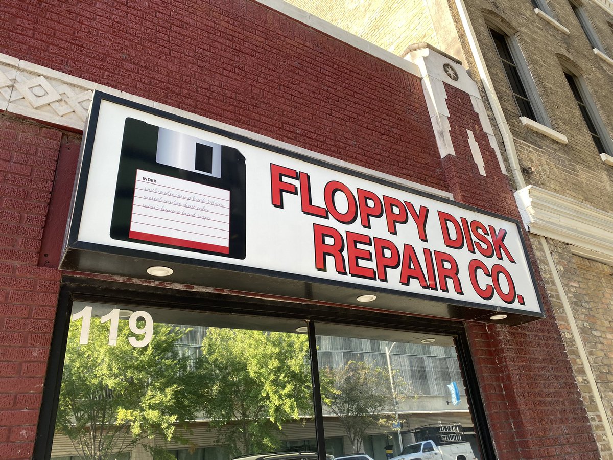 Robin Moffatt 🍻🏃🥓 tweet media