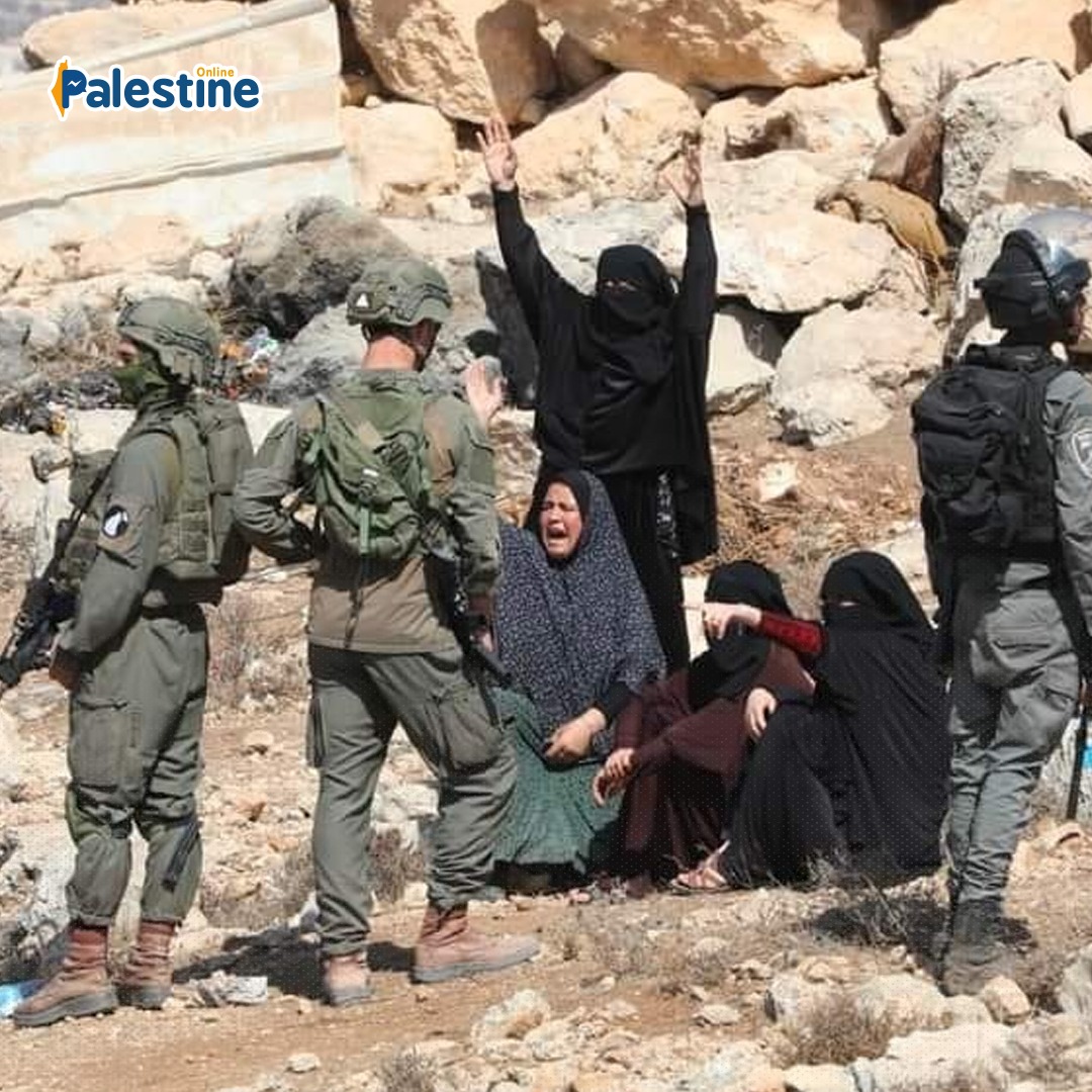 OnlinePalEng's tweet photo. Israeli occupation forces assaulted members of Al-Hroub Palestinian family and arrested others after expelling them from their home in preparation for its demolition in the Khallet Taha area, South of Hebron. https://t.co/Trre6M7yBC
