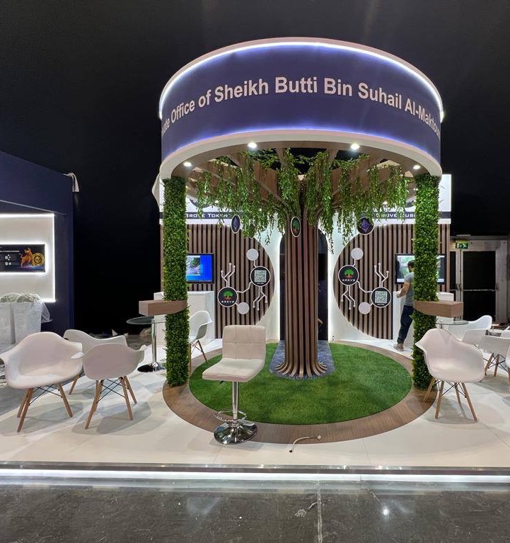 nxoraa_'s tweet photo. The amazing Grovetoken booth at #DubaiCryptoExpo🤩.  #grovetoken https://t.co/8fuBNb8E0H