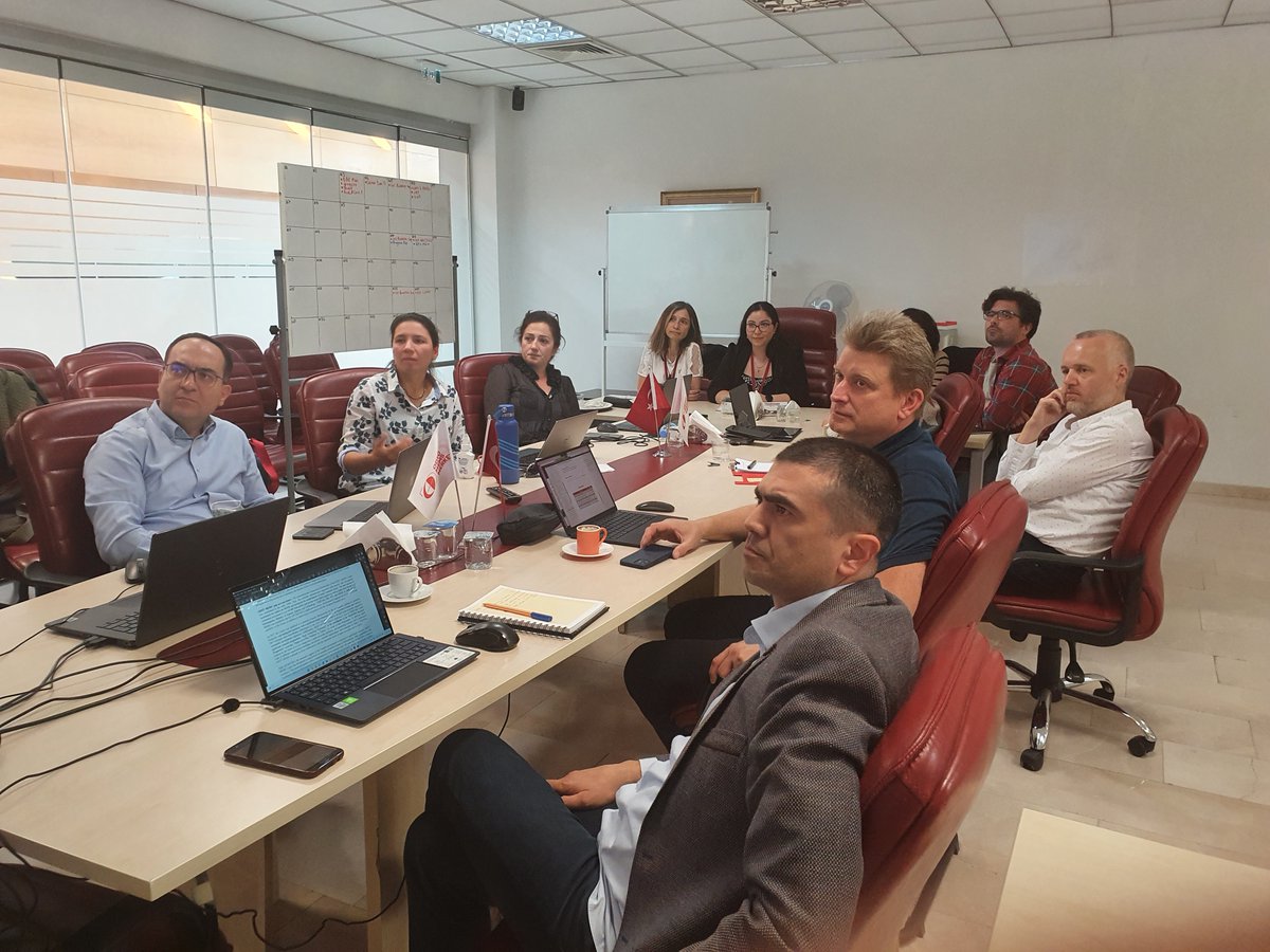 OrChESTRAPROJE1's tweet photo. We have just finished the first day of kick-off meetings of OrChESTRA Project! Excited for the 2nd day! ODTÜ MEMS Merkezi, IMTEK, University of Freiburg, imec, Eindhoven University of Technology #kickoff #horizonprojects #europe #twinningproject https://t.co/lTdWFcA8eO