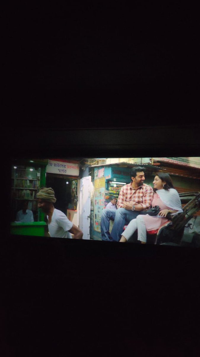 Devsisterpuja's tweet photo. Fainaly Aj Dekha Aslam #kacheramanush Ak Kothai Bolbo Dada Oshadharon Movie👌 Kacher Manusher Jonno Sob Kichu Kora Jay 😌❤️ Bumba Sir' Esha Mam Ar Tomar Acting Niye Kono Kotha Hobe Na 👍❤️🙌 @idevadhikari @DEV_PvtLtd @prosenjitbumba https://t.co/UKy1sf4J04
