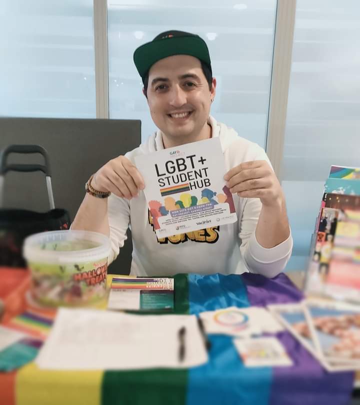 Great afternoon in <a href="/mtu_csm/">MTU Cork School of Music</a> meeting students and promoting our Student Hub. Catch us in <a href="/CorkCollege/">Cork College of FET - Morrison’s Island Campus</a> South Terrace building next Monday 🏳️‍🌈🏳️‍⚧️

<a href="/MTU_Societies/">MTU Societies Cork</a> <a href="/CorkETB/">CorkETB🇮🇪🇪🇺</a> <a href="/DouglasSt_CCFET/">Cork College of FET - Douglas Street Campus</a> <a href="/LGBTMTUCork/">MTU Cork LGBT* Society</a> <a href="/UCCLGBTQsoc/">UCC LGBTQ Society</a>