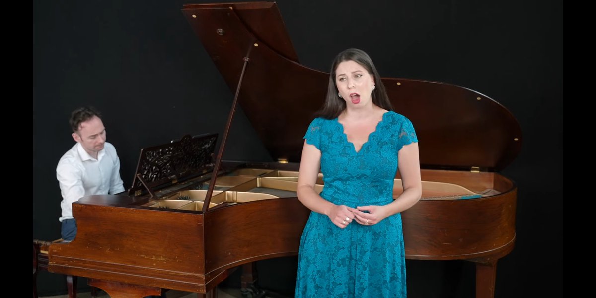 I did some video recordings over the summer, accompanied by <a href="/LaurencePanter/">Laurence Panter</a> and recorded by @jancapinski. 

youtu.be/cbhpn5JiiG0
'Vissi d'arte' from Tosca (Puccini)