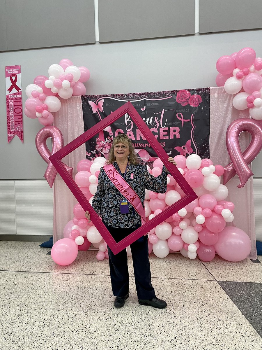 luz_hickerson's tweet photo. Celebrating those who have fought breast cancer @weareunited @barbara183869 @RicoLGallini @DJBardlette @philgriffith63 #IAHCS https://t.co/VVj25bcbU6