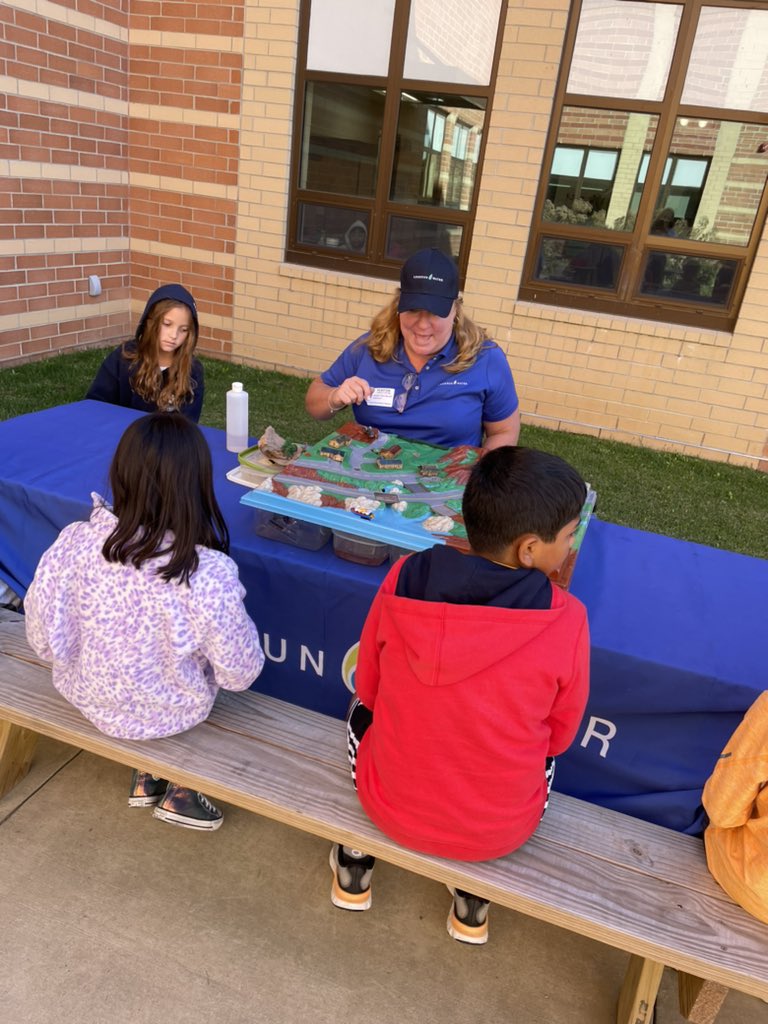 Kathryn Cook tweet media